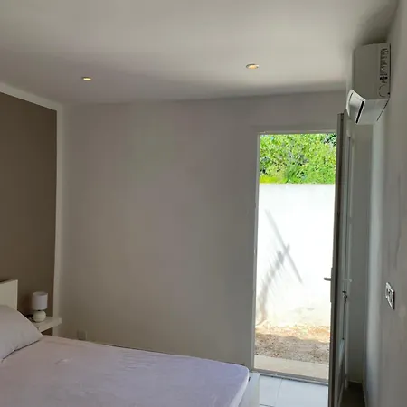Luxueuse Avec Piscine Region Paca Et Maison Contemporaine فيلة *